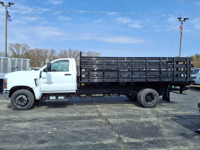 New 2024 Summit White Chevrolet Work Truck image 3