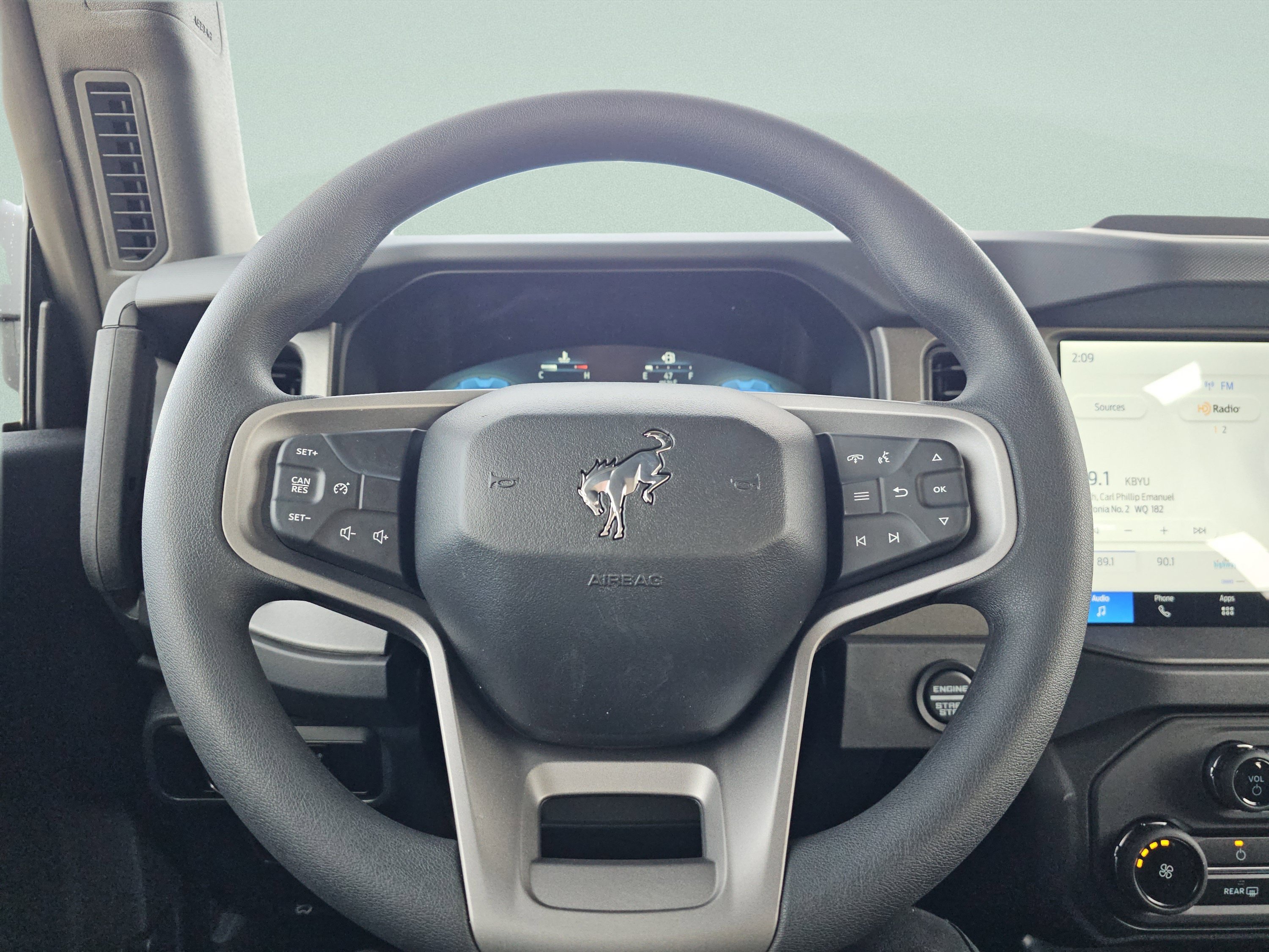 2025 Ford Bronco 4-Door Base - Photo 29