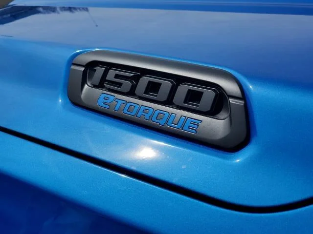 New 2026 Hydro Blue Pearl-Coat Exterior Paint RAM Big Horn image 31