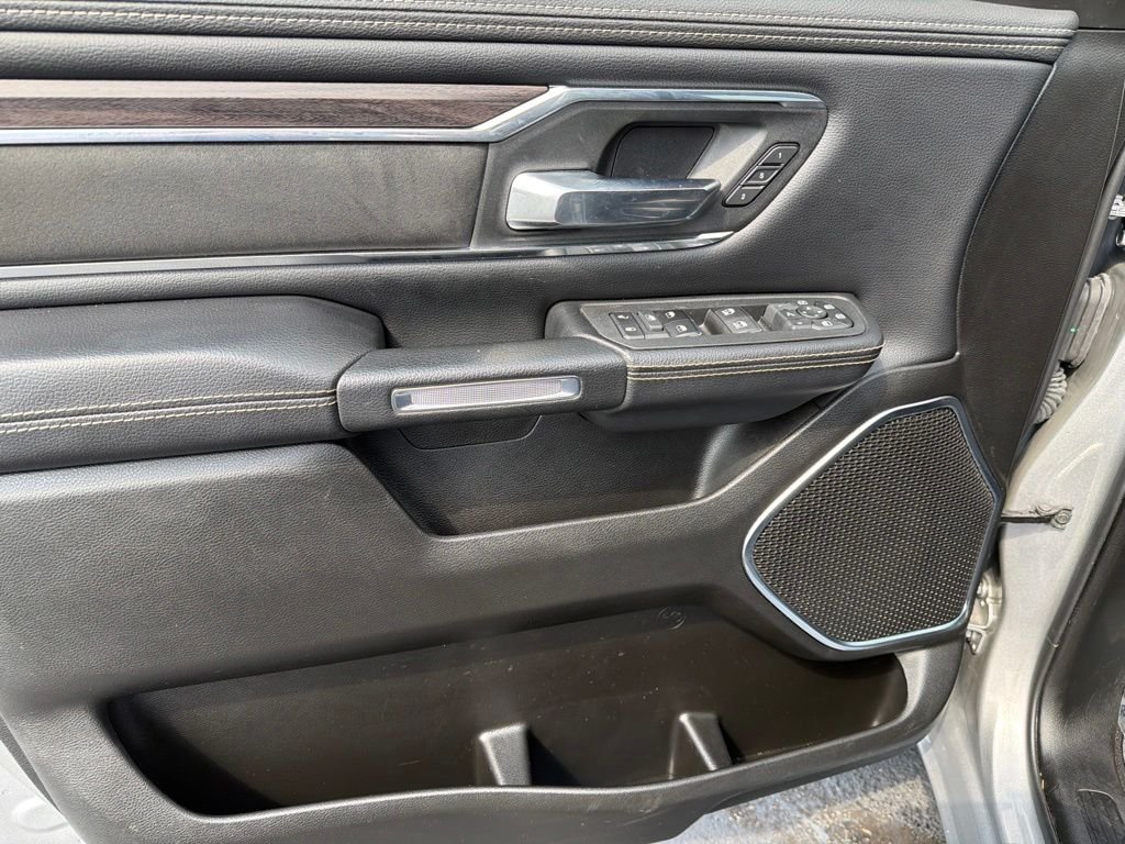 Used 2025 Silver Ram Laramie image 9