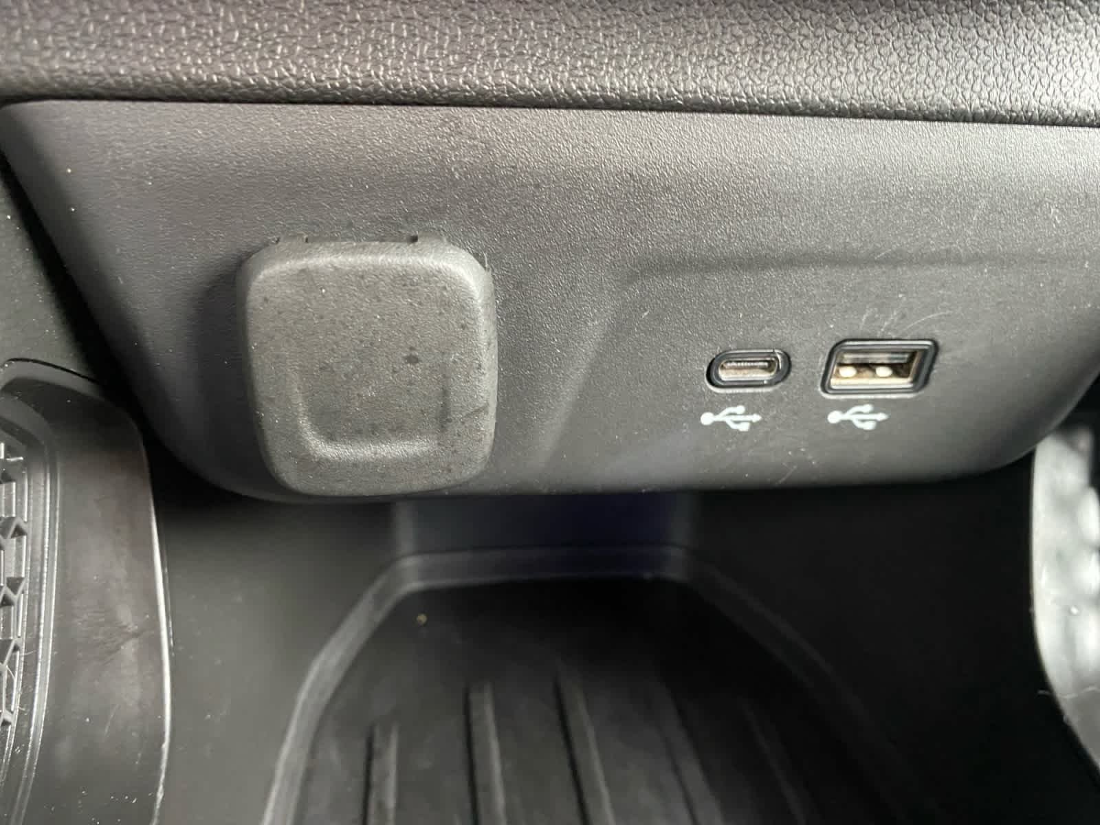 Used 2025 Marina Blue Metallic Chevrolet LT image 30