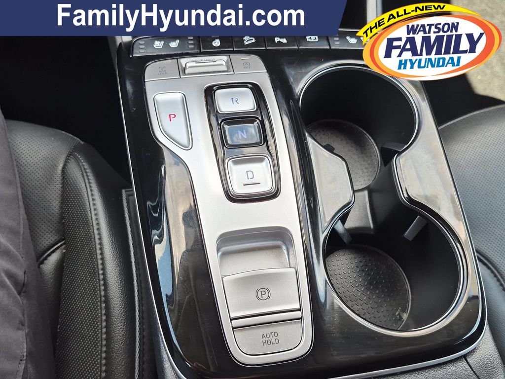 Used 2023 White Hyundai Limited image 25