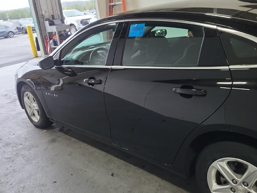 Used 2024 Black Chevrolet LT image 9