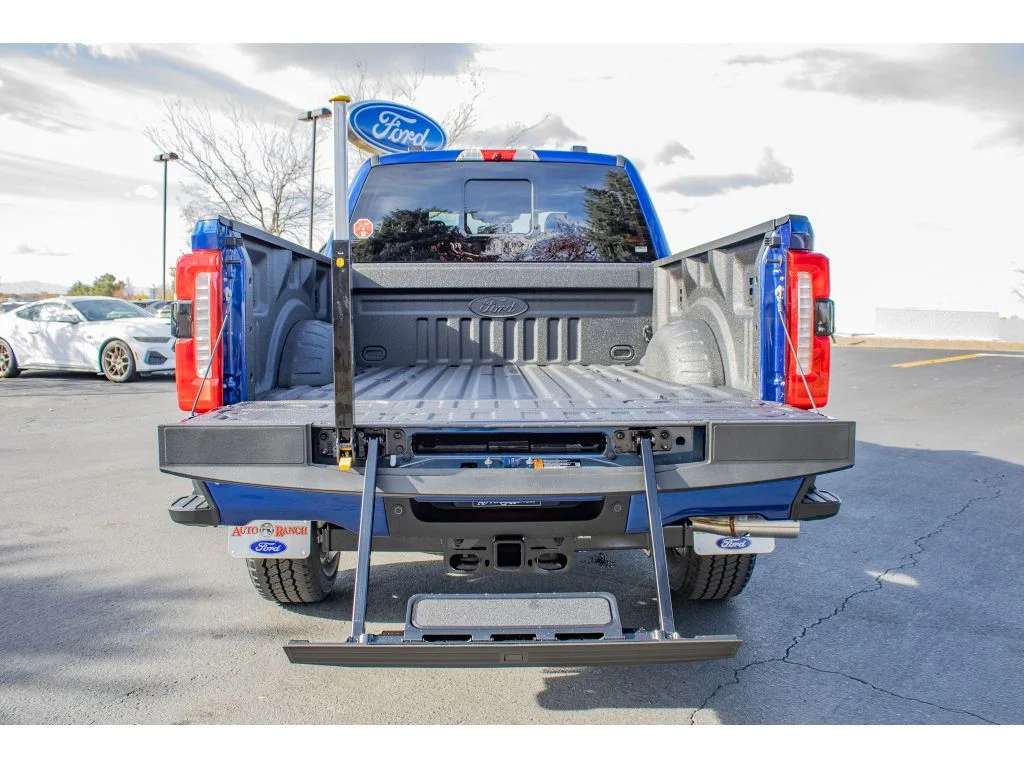 New 2026 Argon Blue Metallic Ford LARIAT image 13