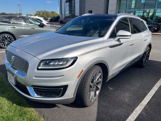 Used 2019 Silver Lincoln Reserve image 1