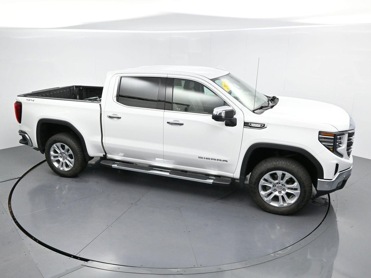 Used 2023 Summit White GMC SLT image 41