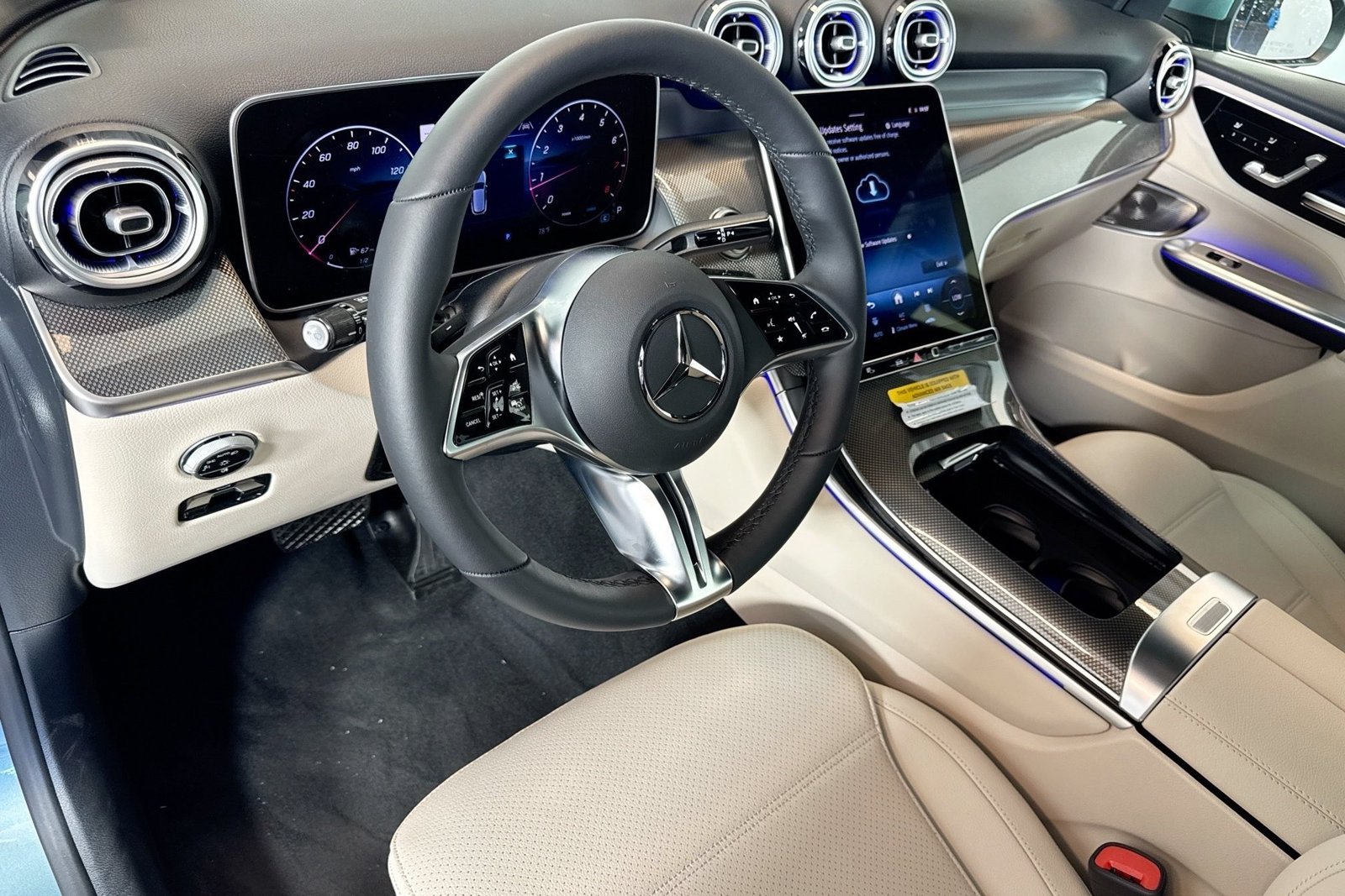 New 2026 Verde Silver Metallic Mercedes-Benz GLC 300 image 9