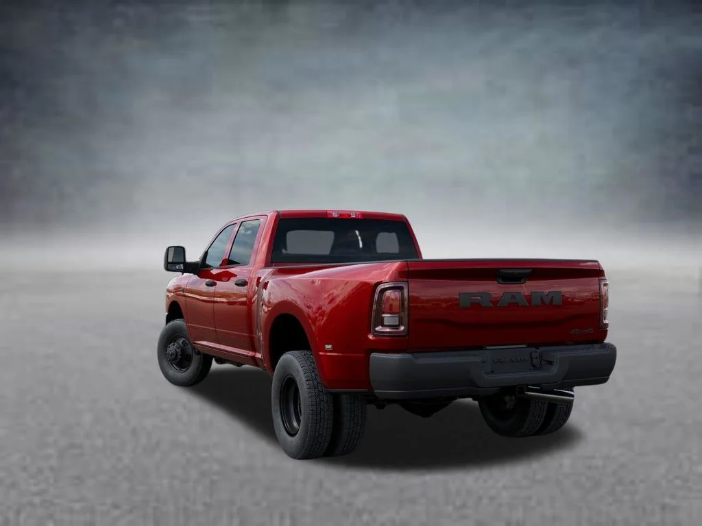 New 2026 Molten Red Pearl-Coat Exterior Paint RAM Tradesman image 3