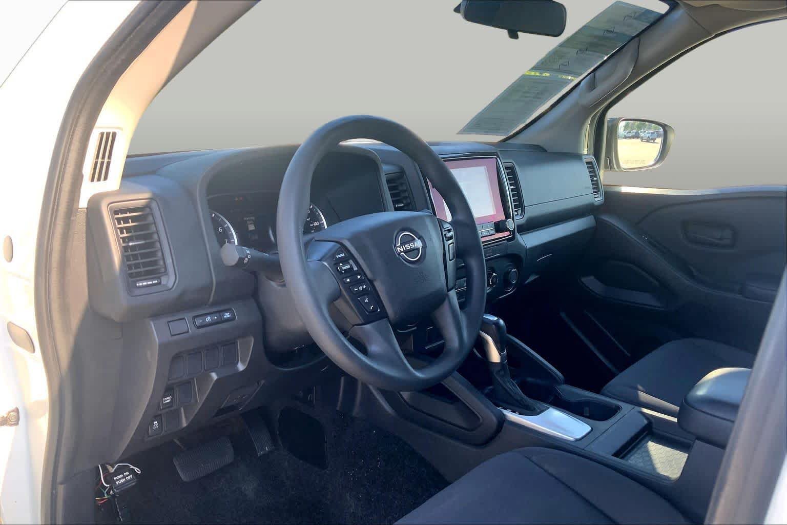 Used 2022 Glacier White Nissan S image 14
