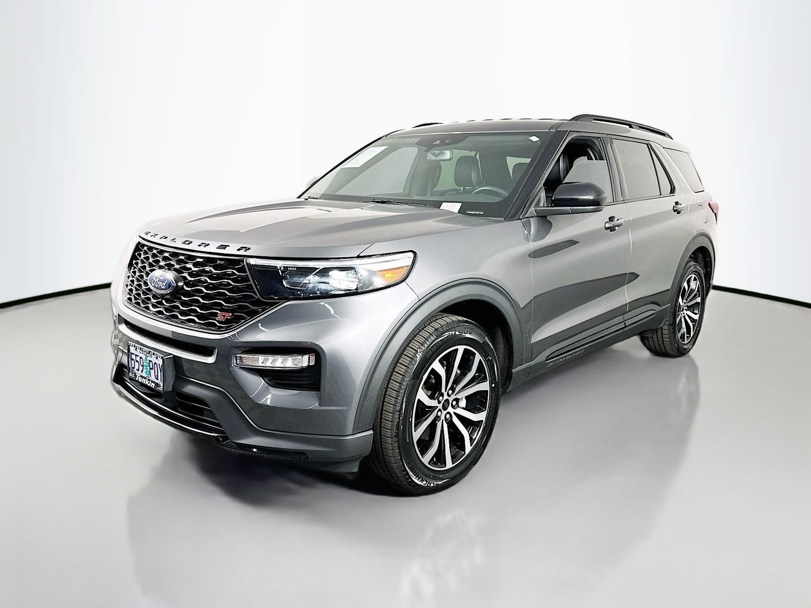 Used 2023 Gray Metallic Ford ST image 3