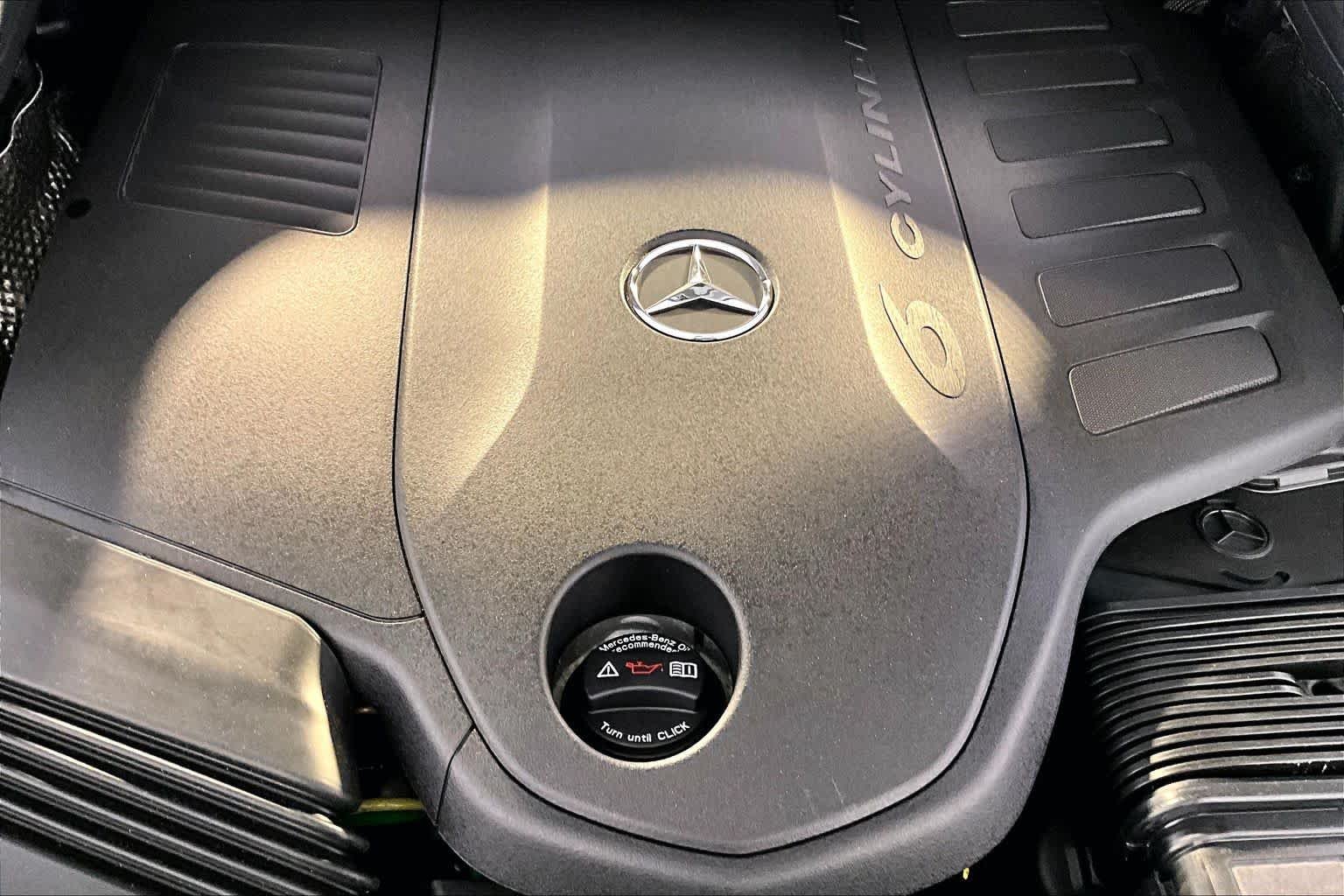 New 2026 MANUFAKTUR Alpine Grey Mercedes-Benz GLE 450 image 15