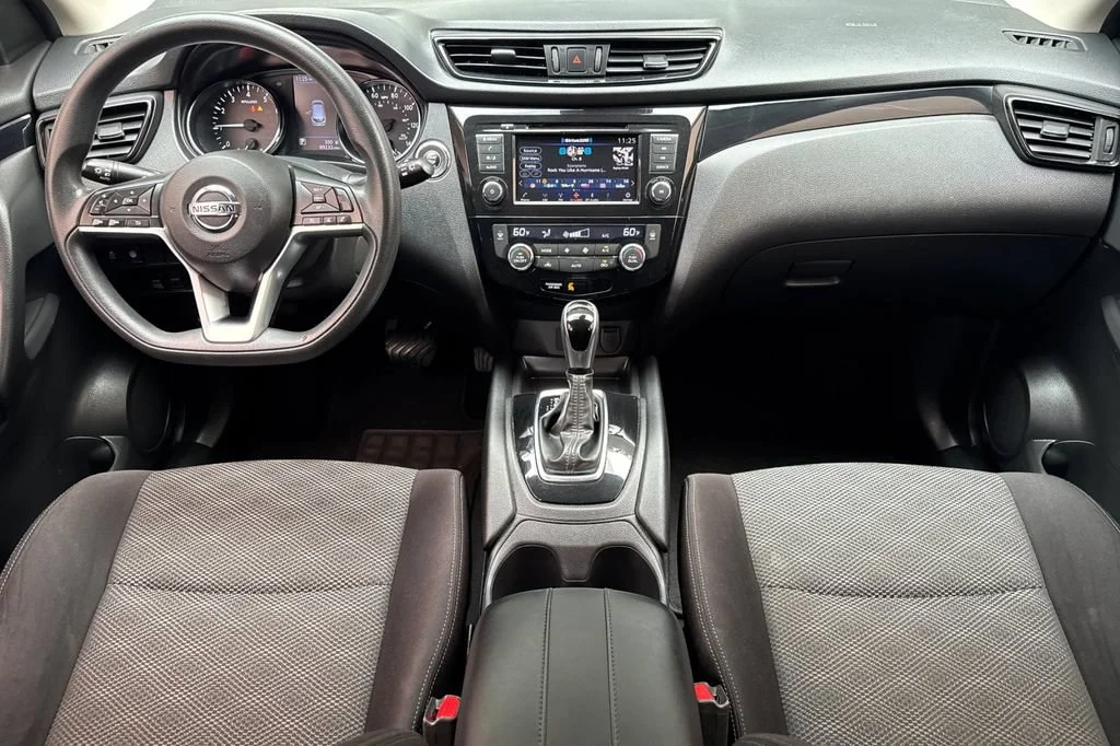 2020 Nissan Rogue Sport SV - Photo 13