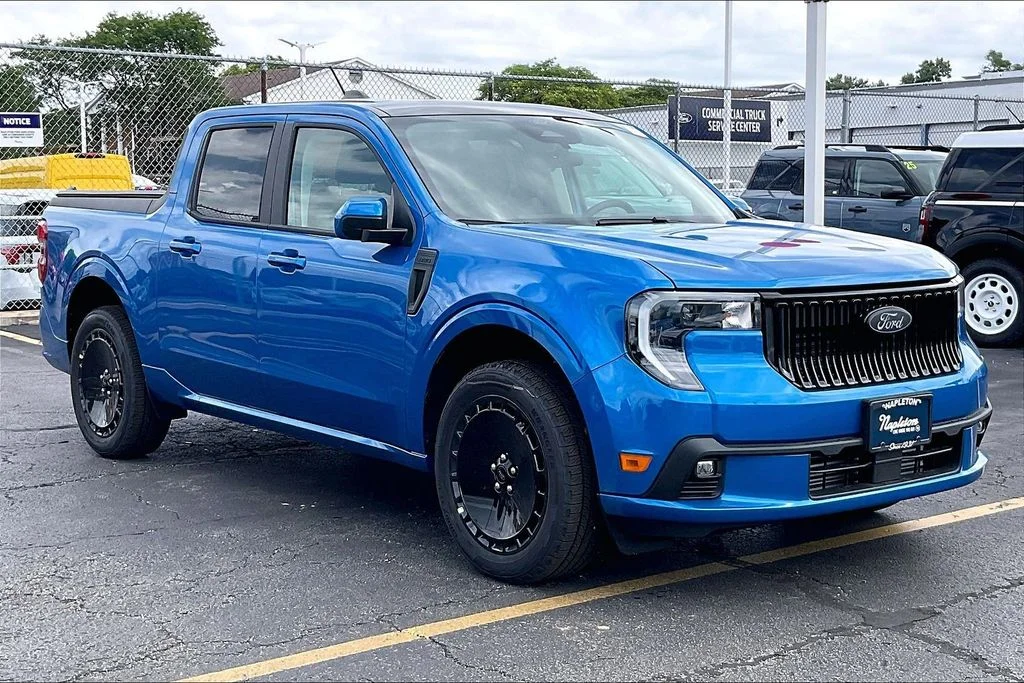 New 2026 Velocity Blue Ford Lobo™ image 34