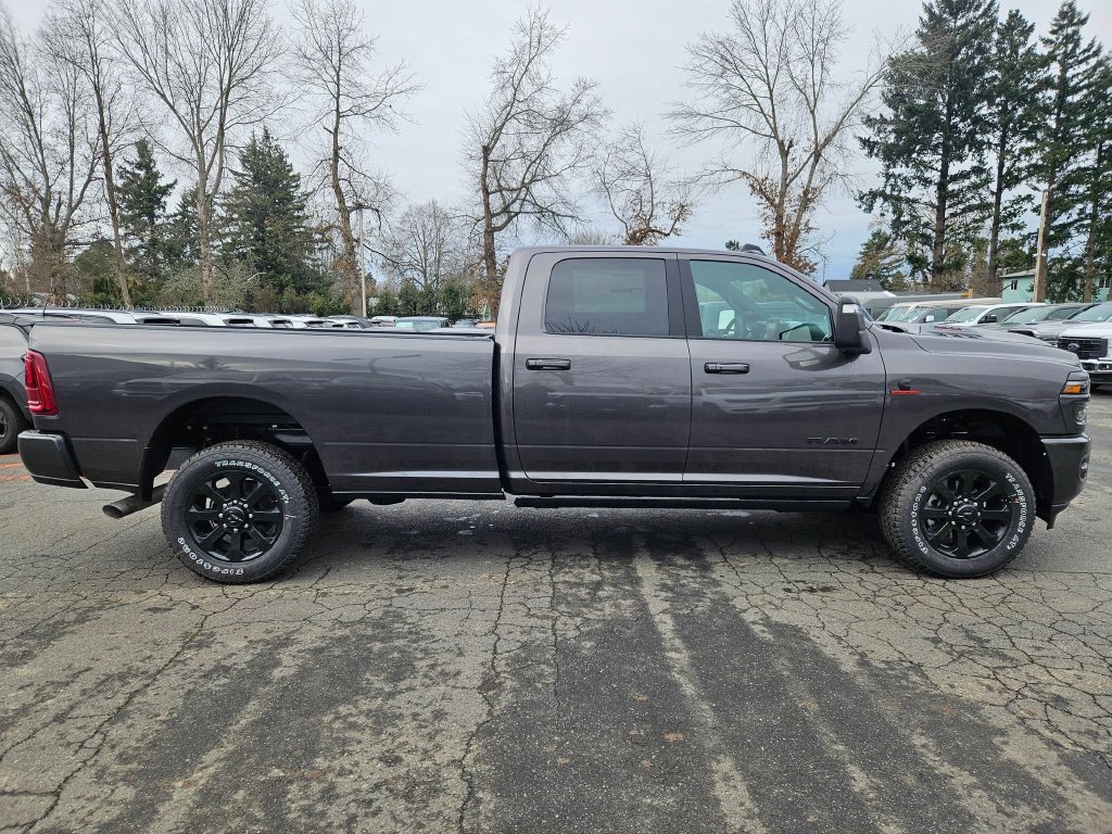 New 2026 Granite Crystal Metallic Clear-Coat Exterior Paint RAM Laramie image 8