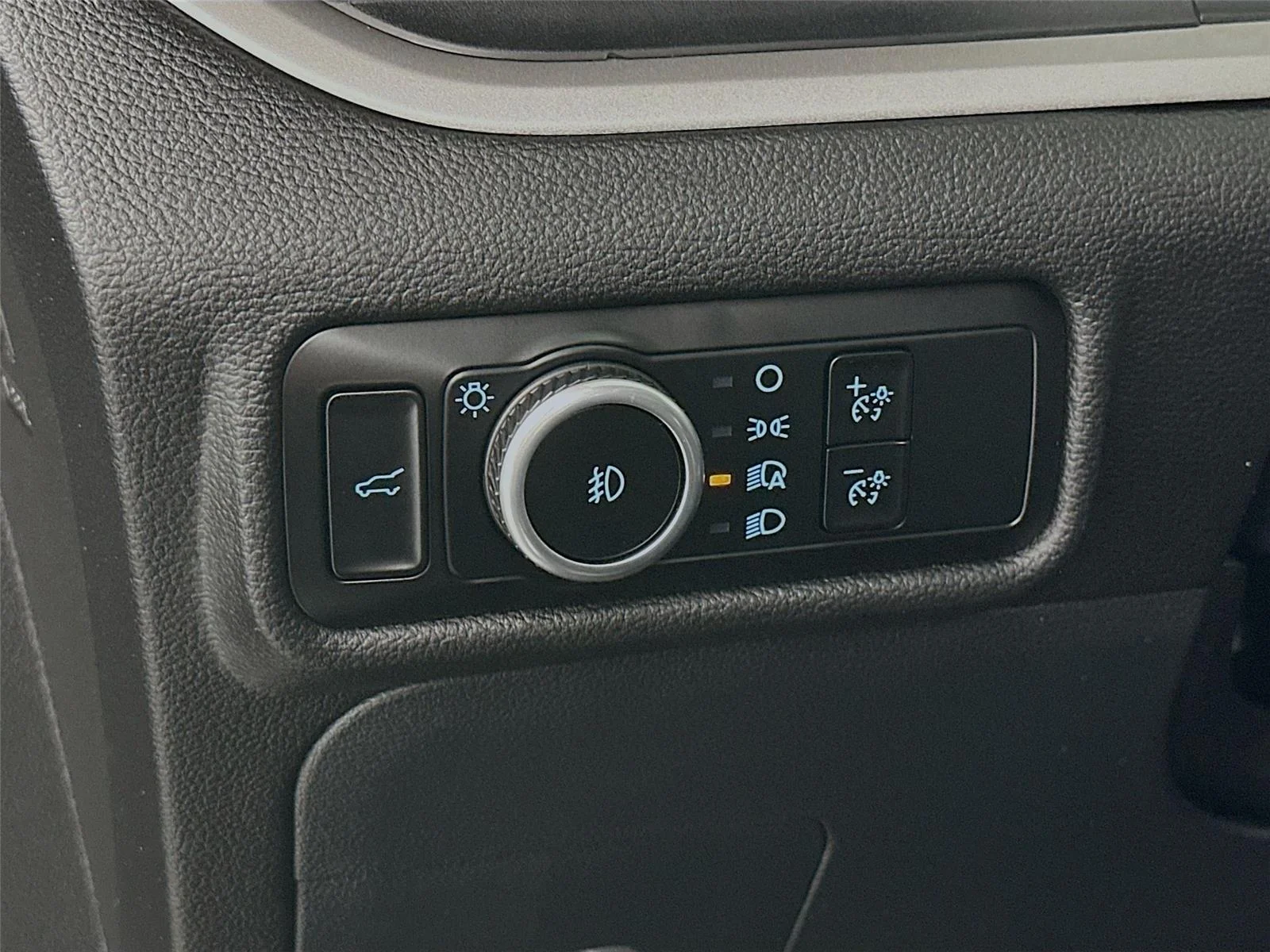 Used 2024  Ford XLT image 14