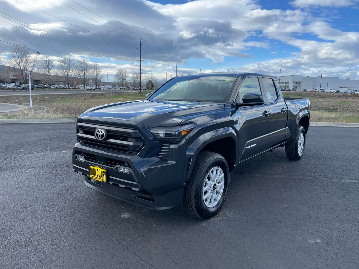 New 2026  Toyota SR5 image 7