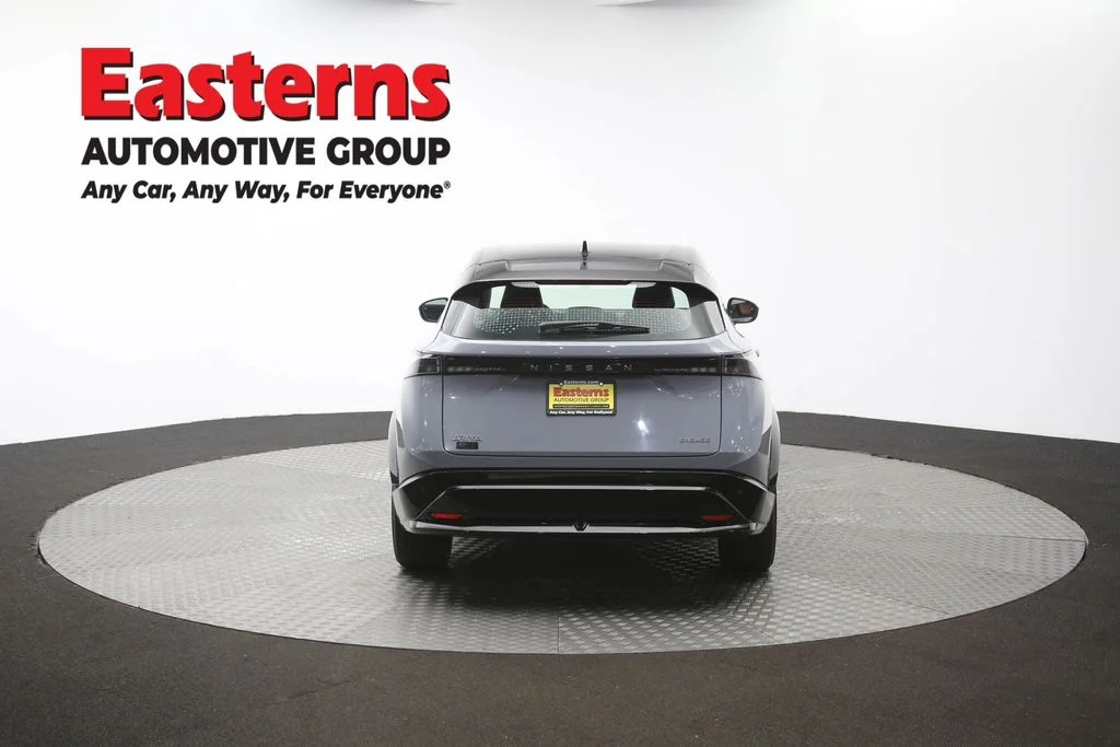 Used 2023 Gray Nissan ENGAGE image 36