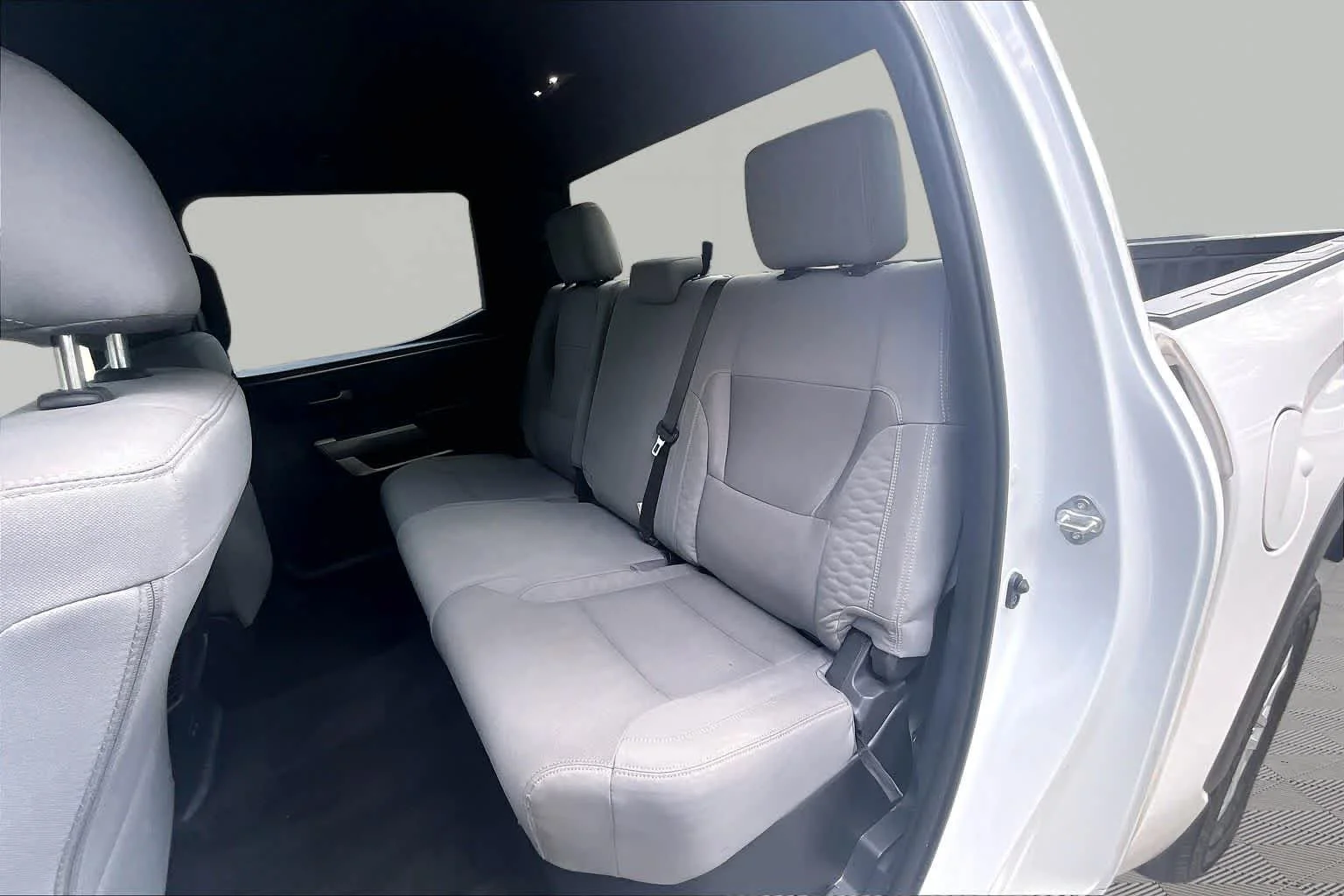 Used 2025 Ice Cap Toyota SR5 image 20