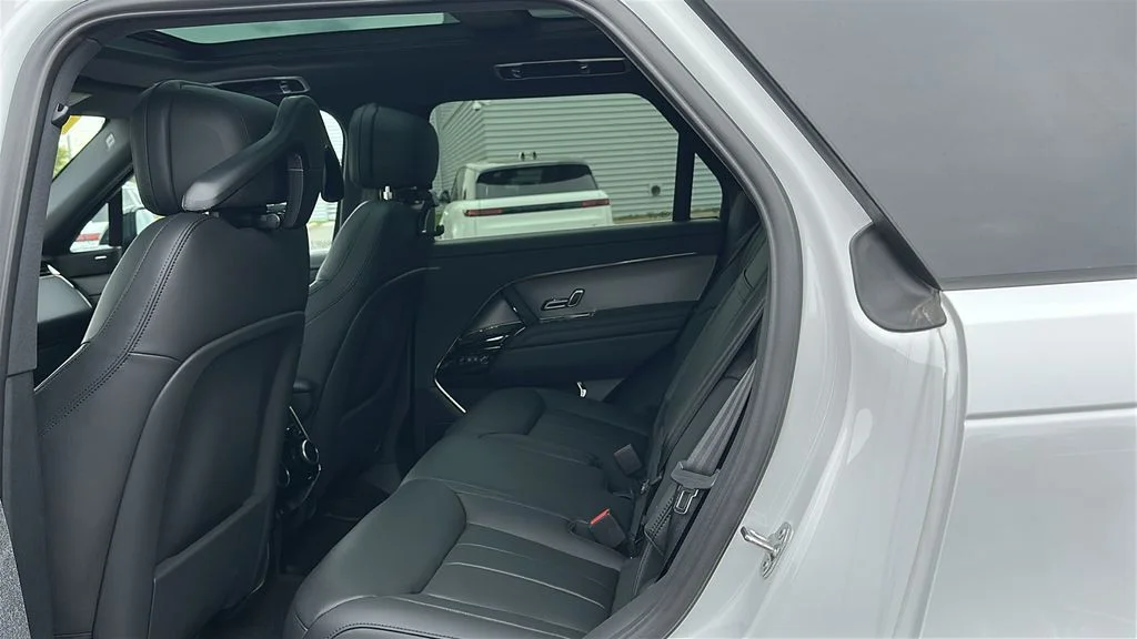 2026 Land Rover Range Rover Sport SE - Photo 20