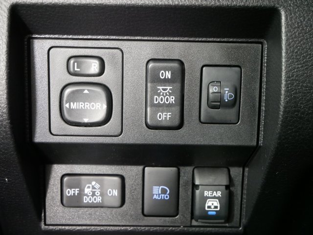 Used 2021 Voodoo Blue Toyota Crew Max SR5 w/ TRD Sport Pkg image 25