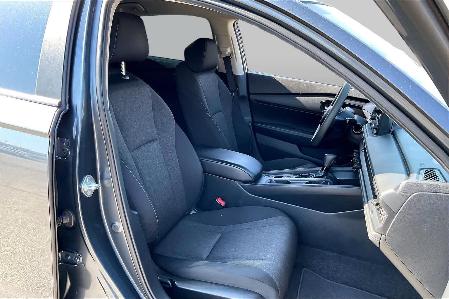 Used 2024 Meteorite Gray Metallic Honda LX image 9