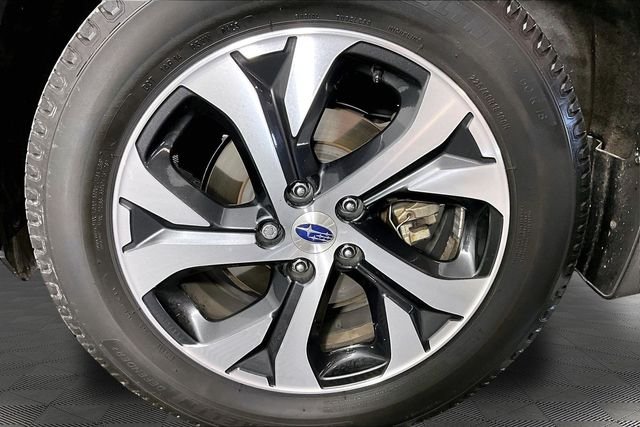 Used 2020 Gray Subaru Limited image 30