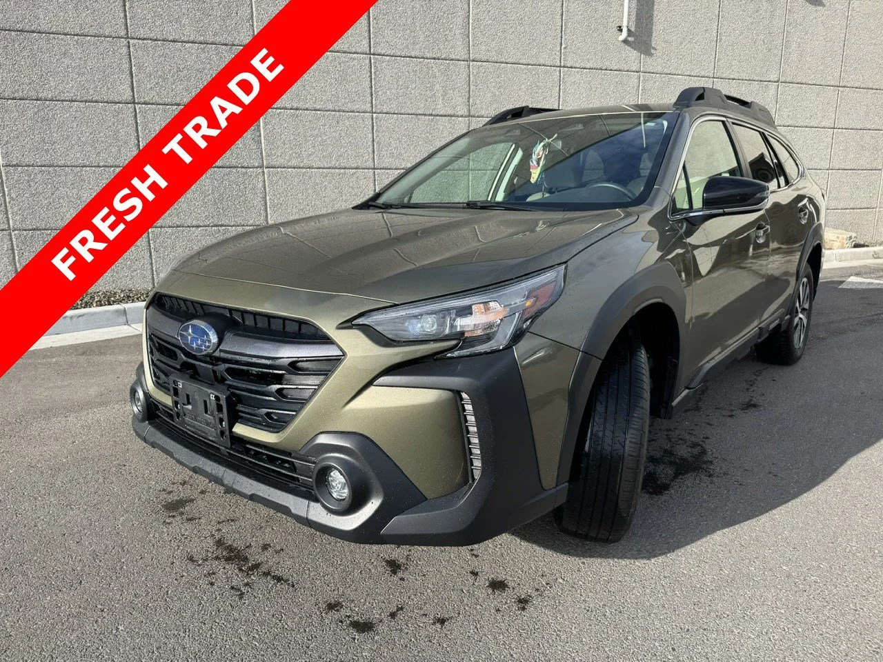 Used 2024 Autumn Green Metallic Subaru Premium image 1
