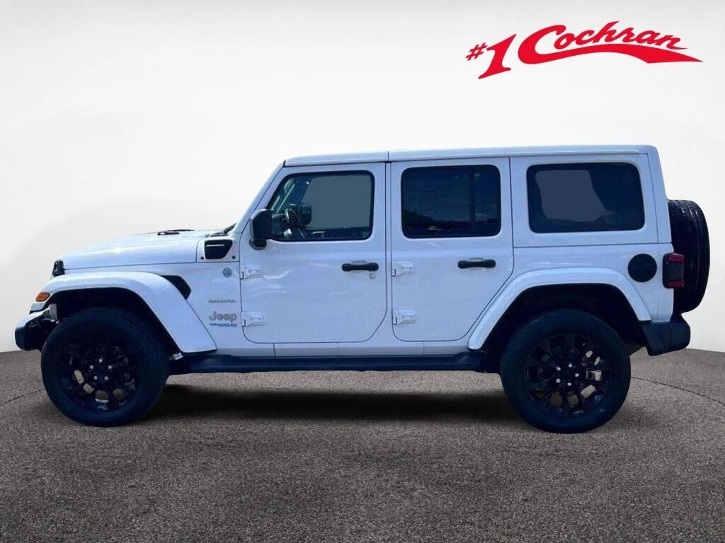 Certified Used 2021 Bright White Clearcoat Jeep Unlimited Sahara image 10