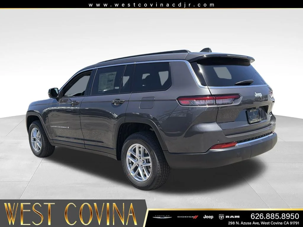 New 2026 Baltic Gray Metallic Clear-Coat Exterior Paint Jeep Laredo image 11