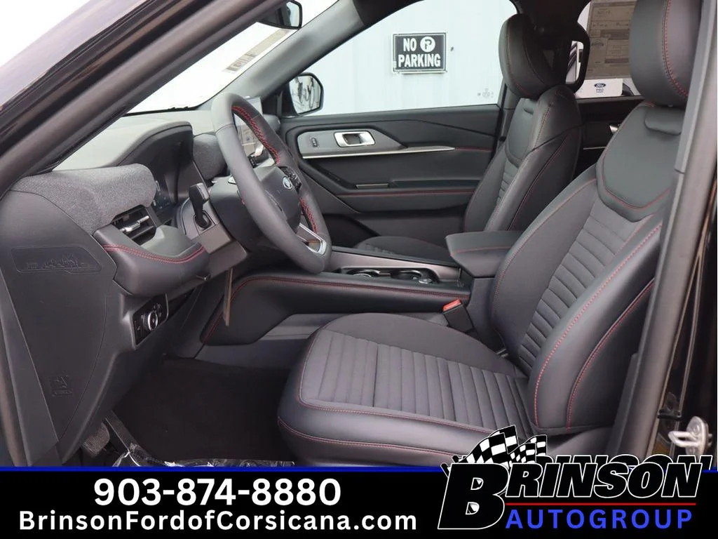 New 2026 Agate Black Metallic Ford ST-Line image 11