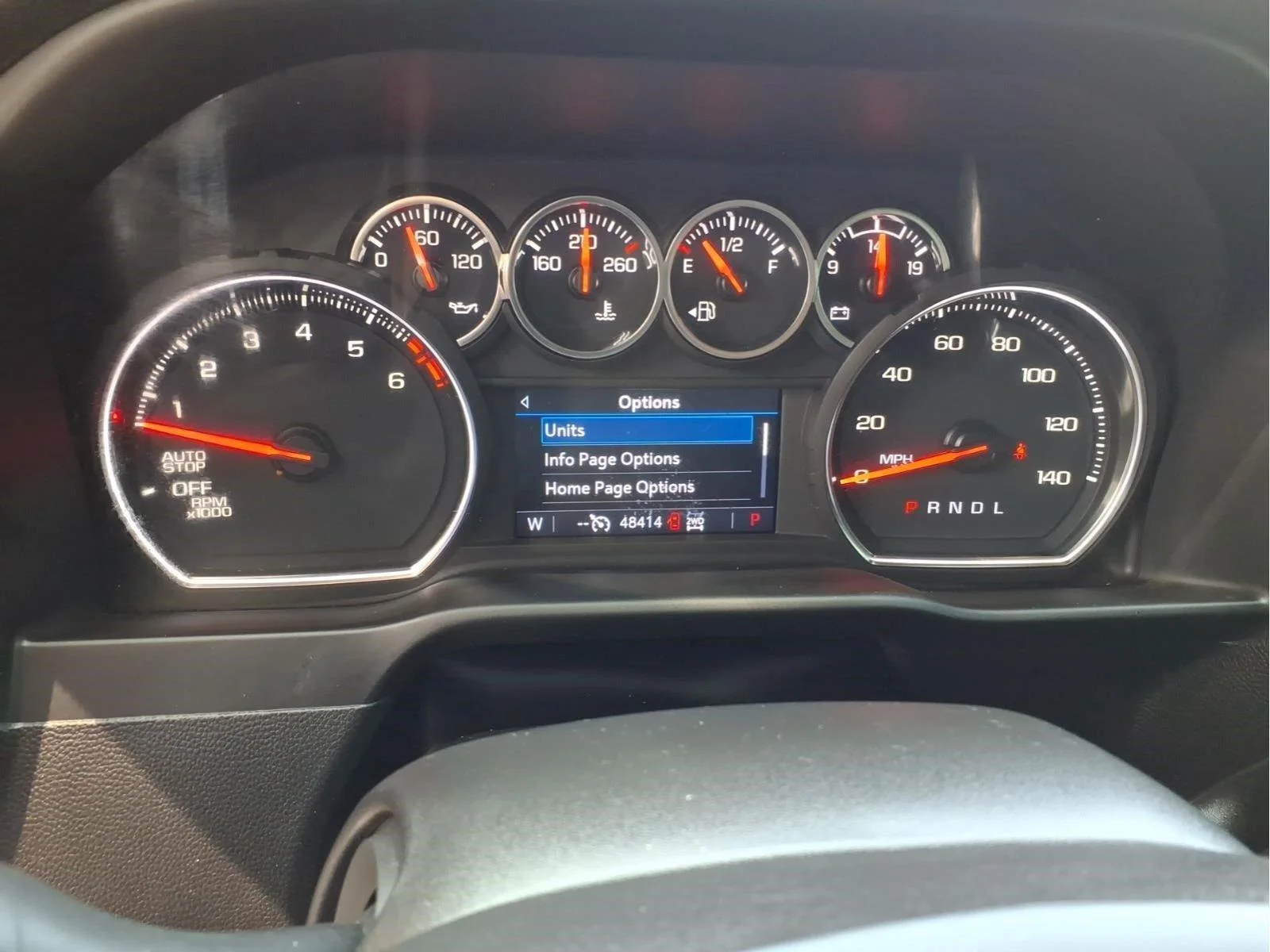 Used 2022 SUMMIT WHITE Chevrolet RST image 21
