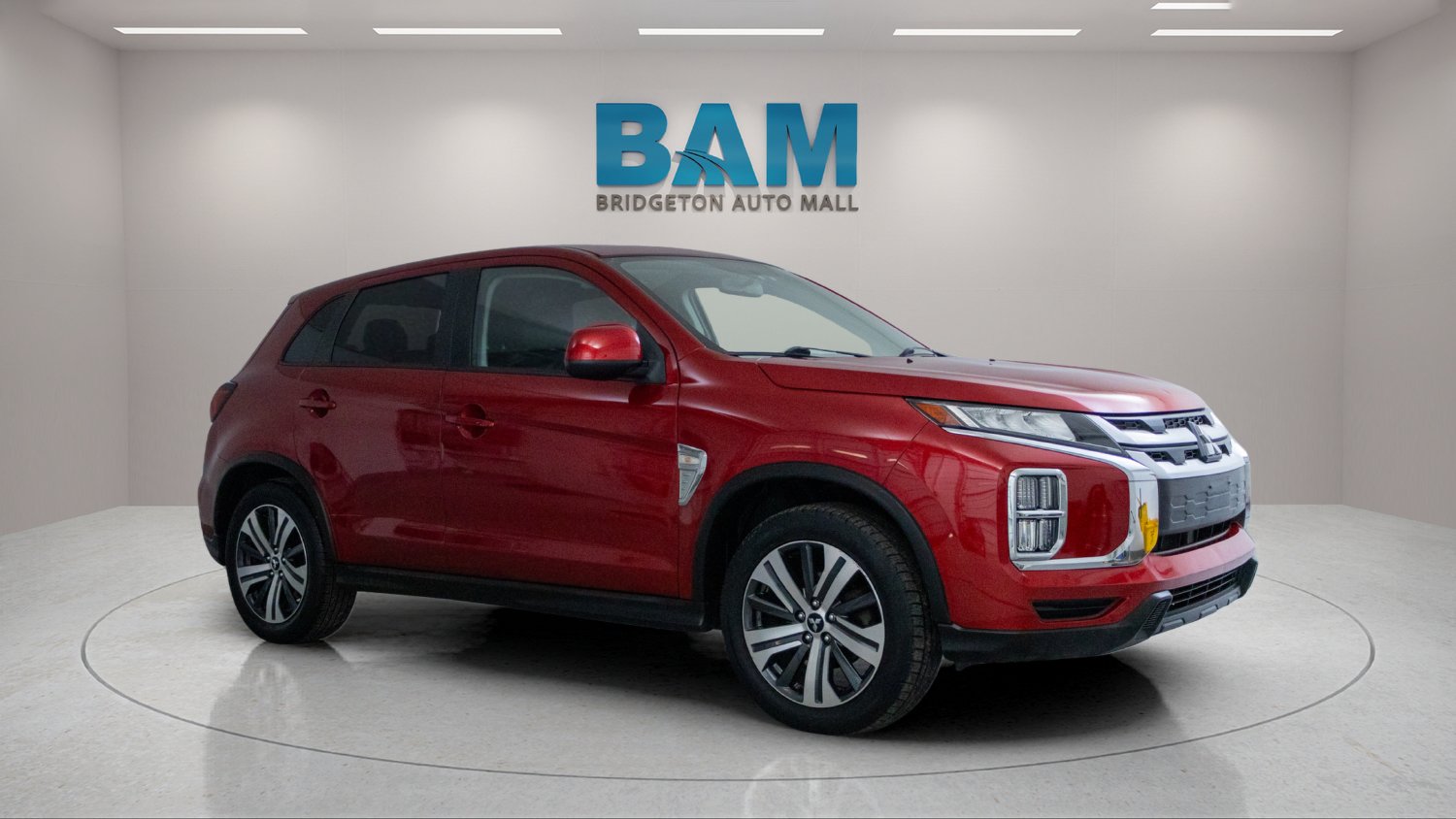 Used 2020 Red Mitsubishi 2.0 ES AWC image 1