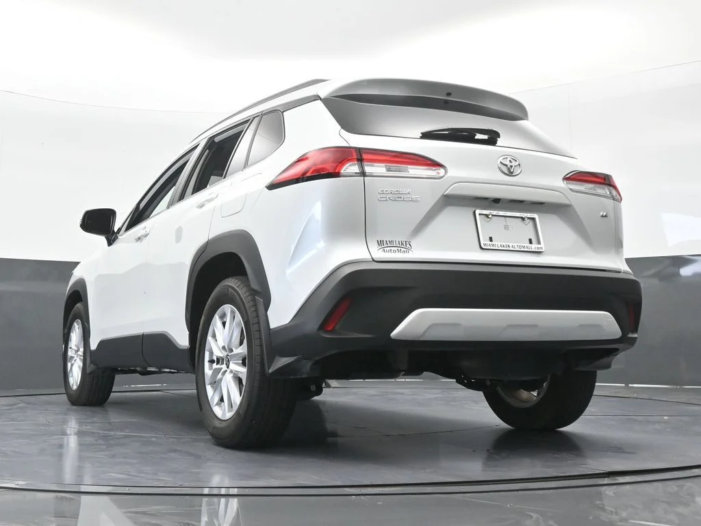 Used 2024 Pearl Toyota LE image 57