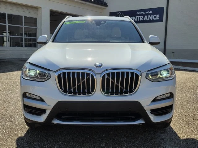Used 2019 Mineral White Metallic BMW sDrive30i image 2