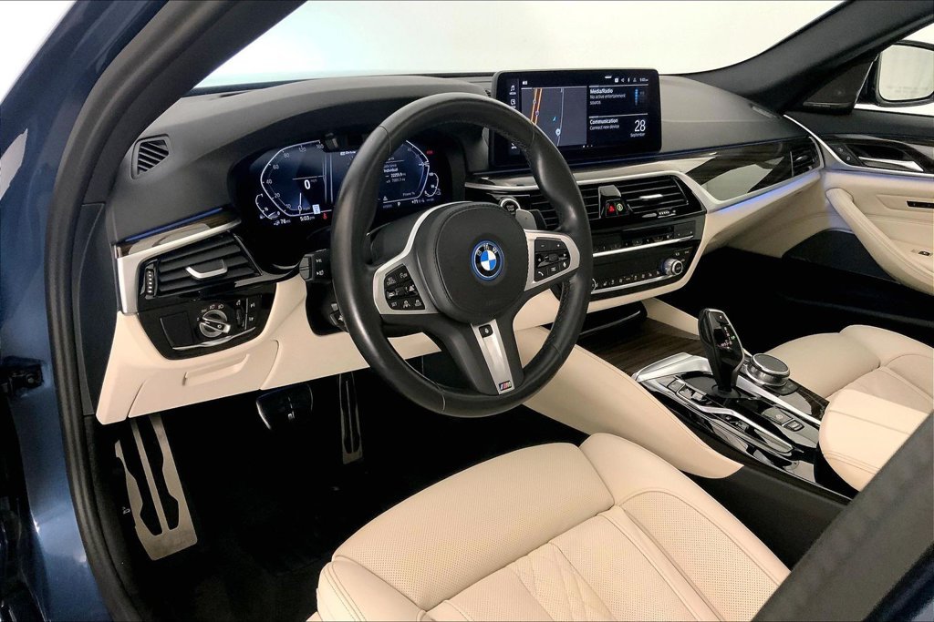 Certified Used 2023 Arctic Race Blue Metallic BMW  image 21