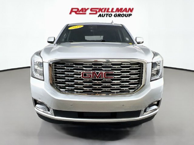 Used 2019 QUICKSILVER METALLIC GMC Denali image 2