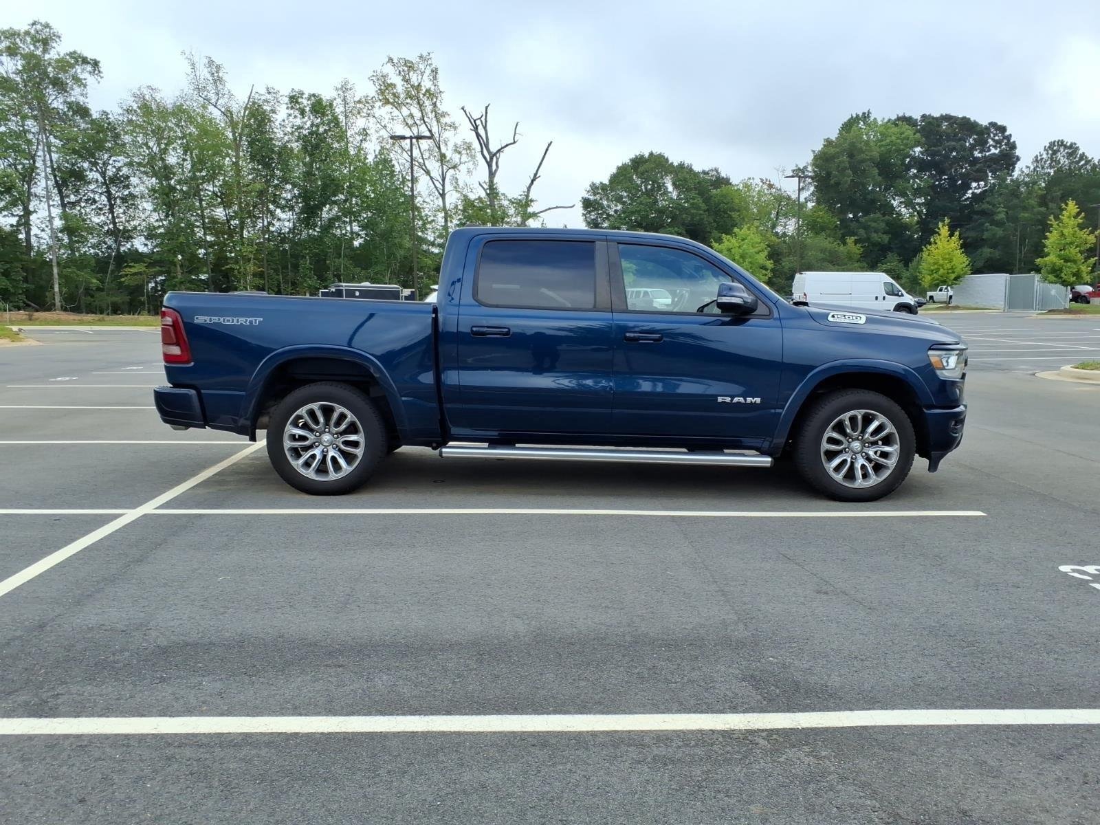 Used 2021 Patriot Blue Pearlcoat Ram Laramie image 8