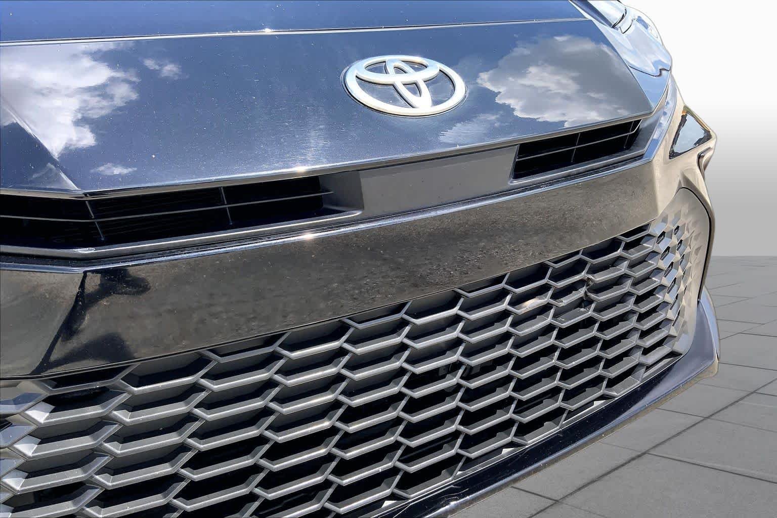 Certified Used 2025 Midnight Black Metallic Toyota SE image 29