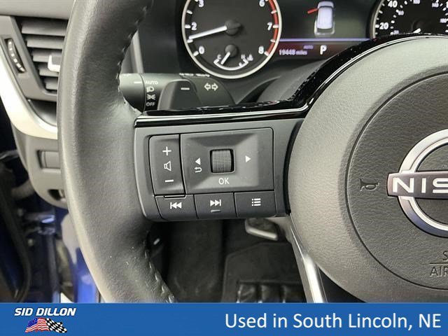 Used 2023 Caspian Blue Metallic Nissan SV image 9