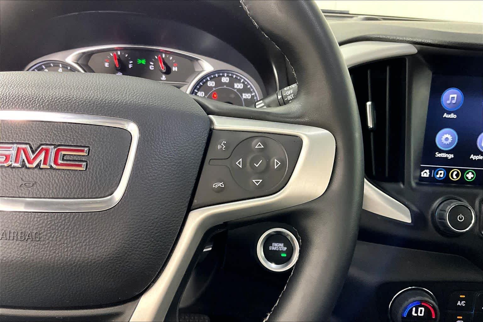 Used 2024 Sterling Metallic GMC SLT image 22