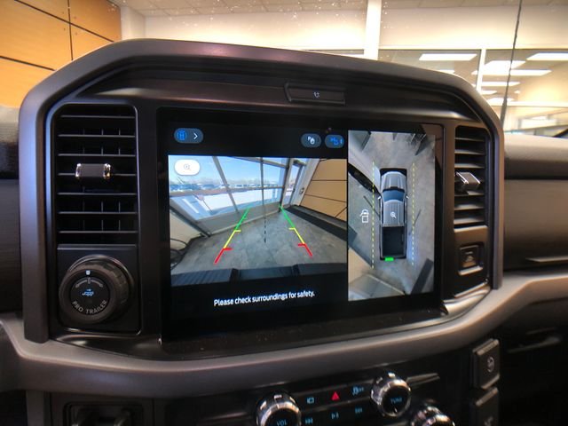 New 2026 Oxford White Ford XLT image 16