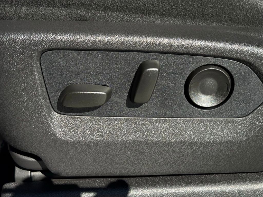 2026 Chevrolet Silverado 1500 LTZ - Photo 29