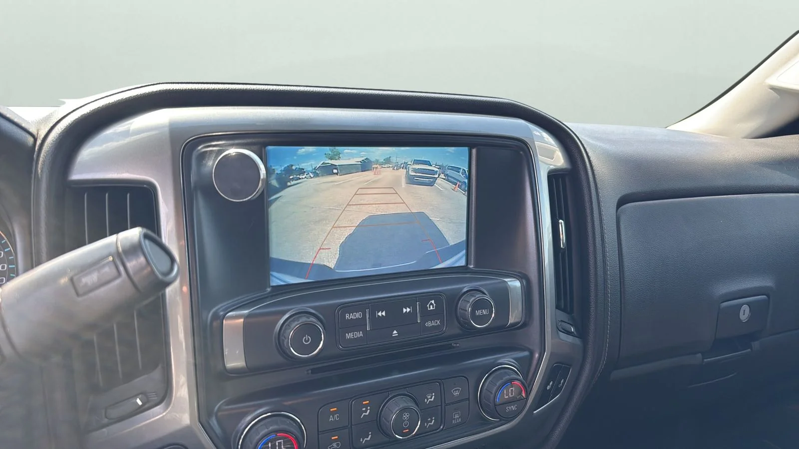 Used 2019 White Chevrolet LTZ image 15
