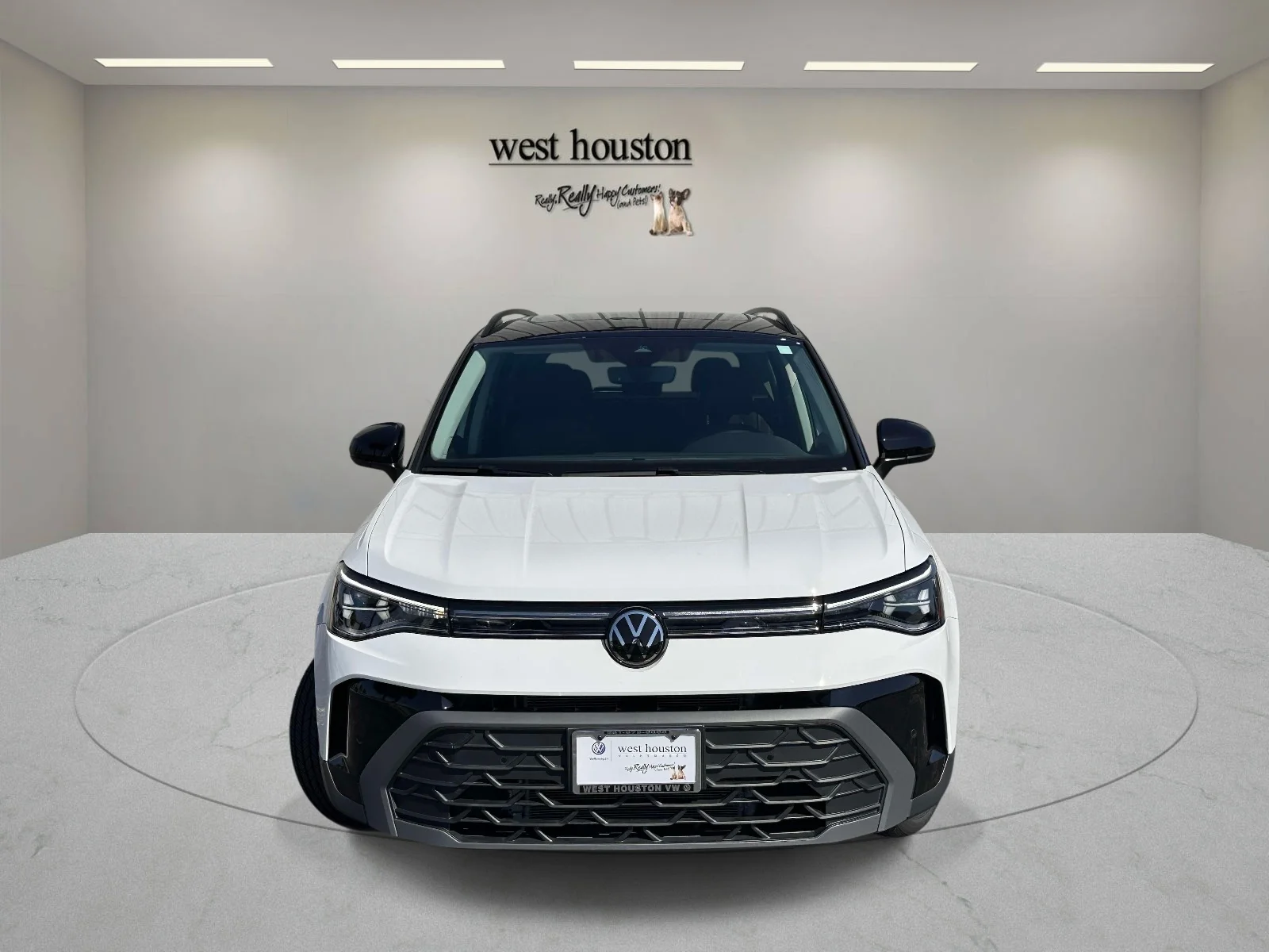 Used 2026 Pure White w/Deep Black Roof Volkswagen SE Black image 2