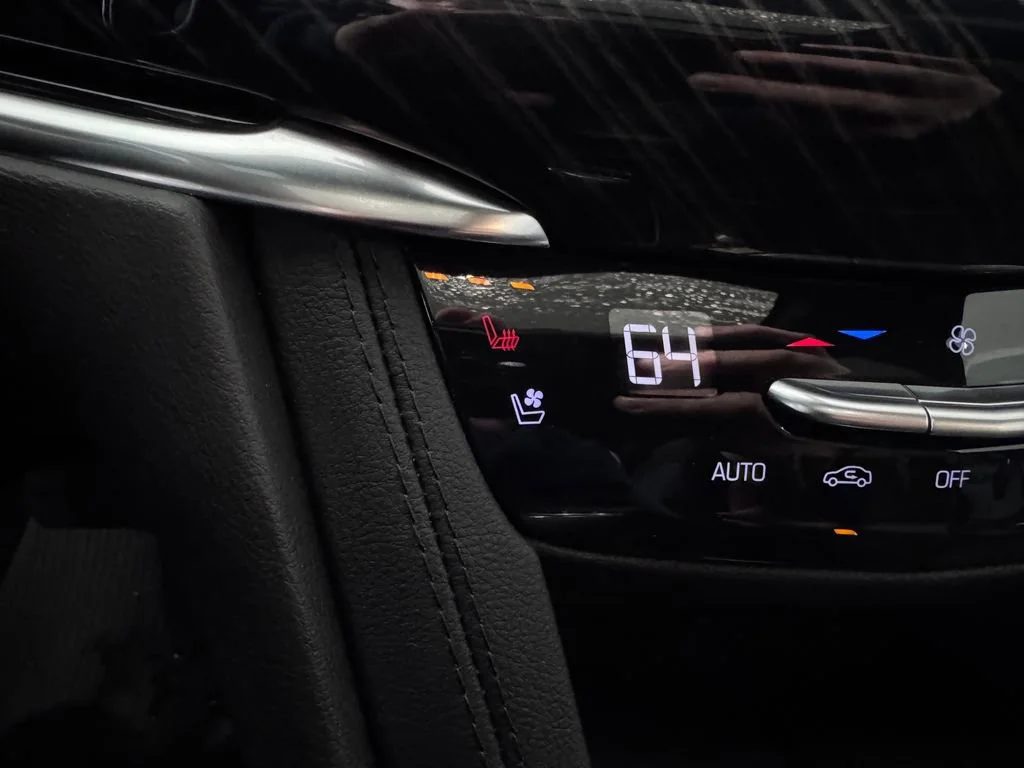 2024 Cadillac XT6 Premium Luxury - Photo 25