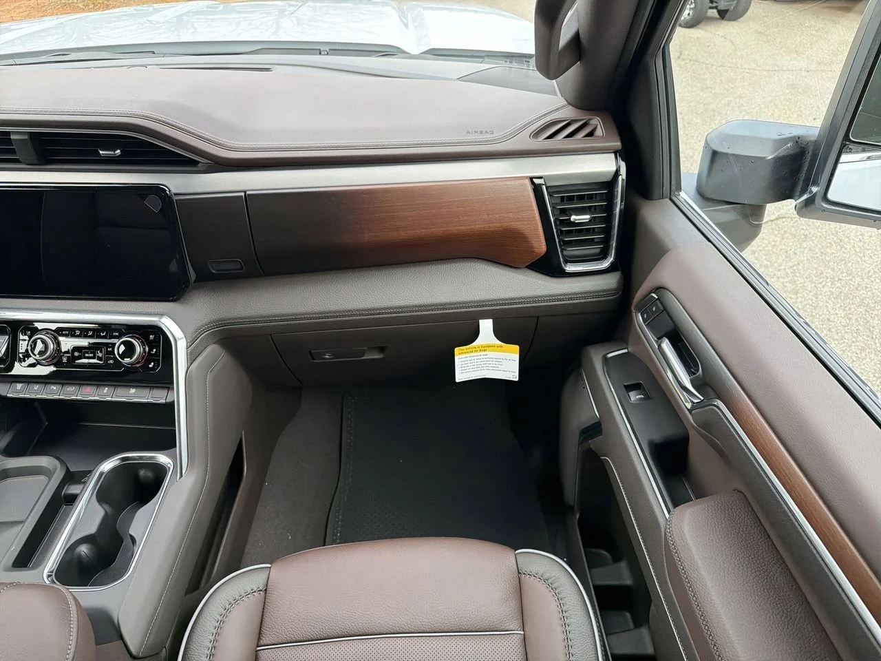 New 2026 Glacier White Tricoat GMC Denali DRW image 25