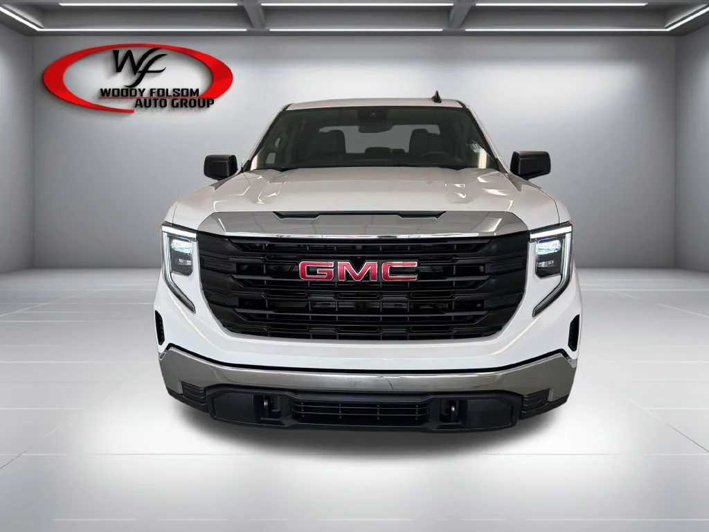New 2026 Summit White GMC Pro image 2