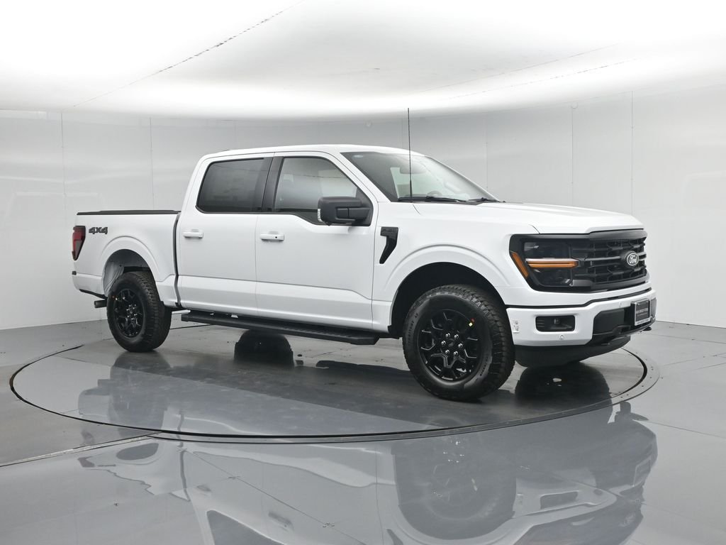 New 2026 Oxford White Ford XLT image 28