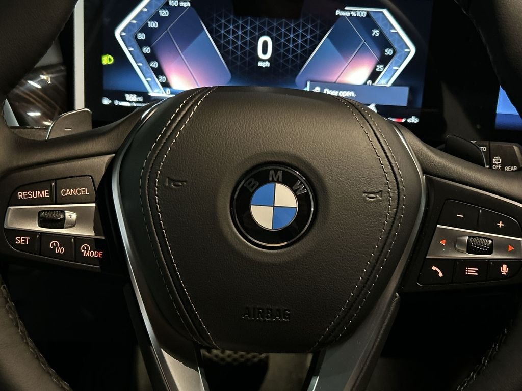 New 2026 Alpine White BMW xDrive40i image 14