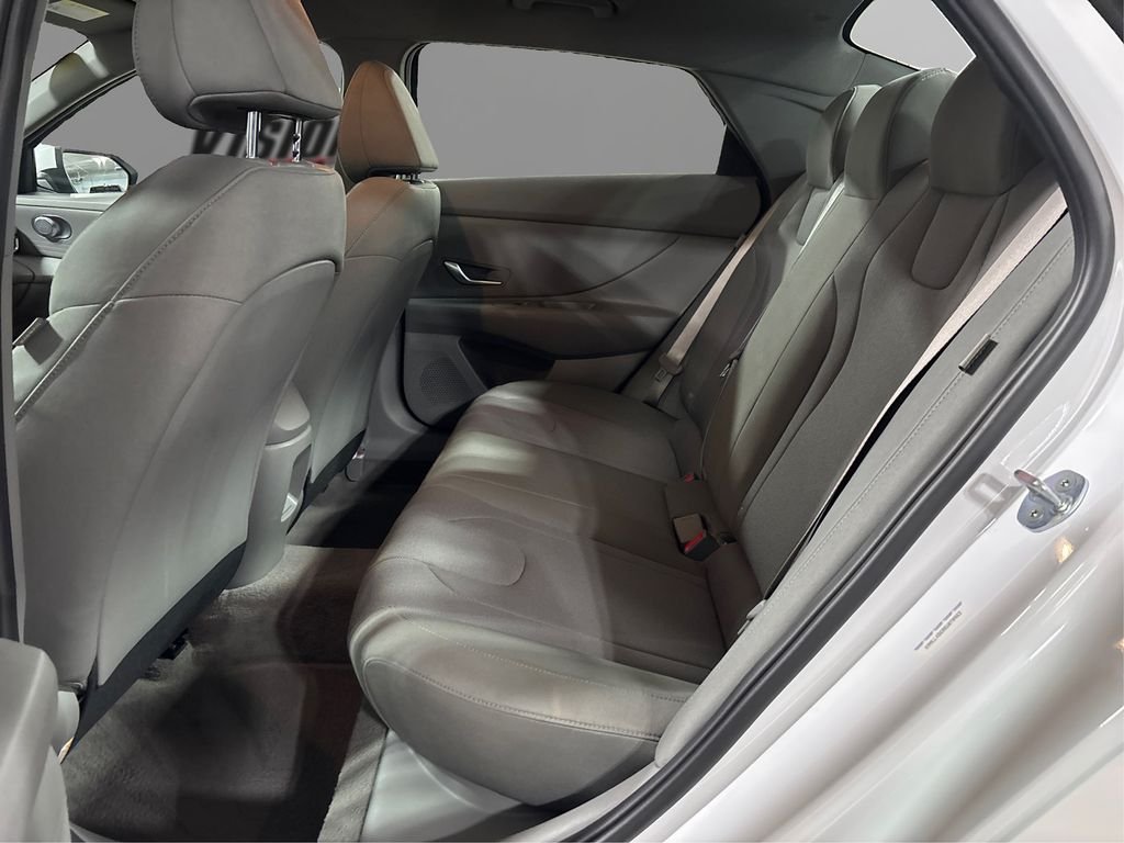 Certified Used 2025 White Hyundai SE image 10